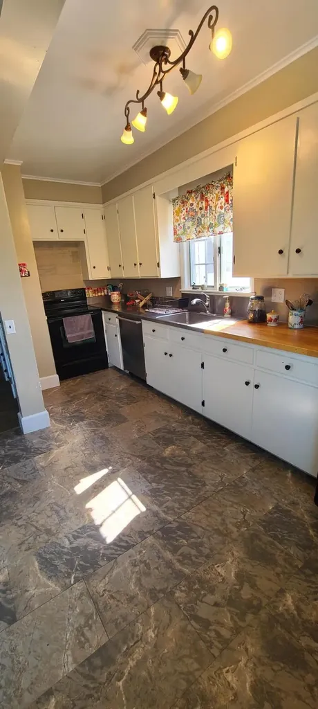 14 Emerson Street Sanford ME 04073