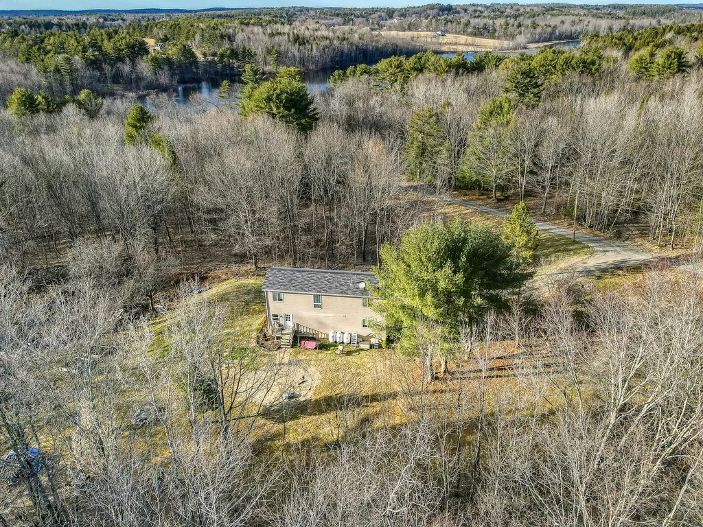 68 Ledgewood Lane Gardiner ME 04345
