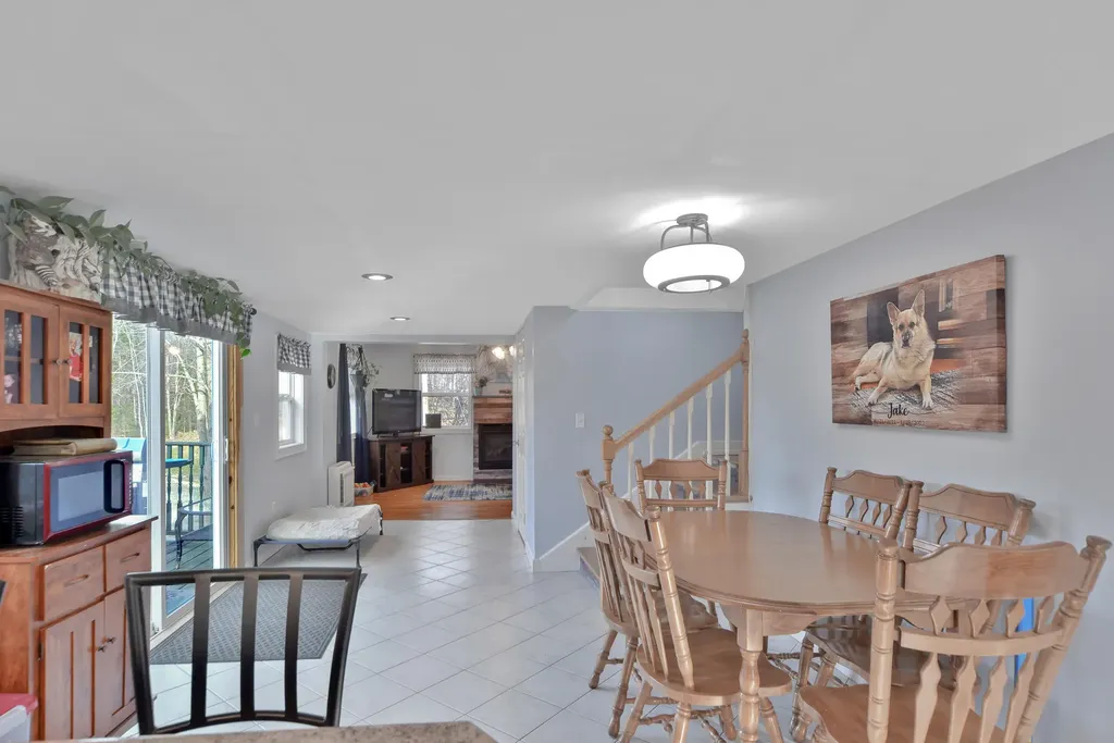 68 Ledgewood Lane Gardiner ME 04345