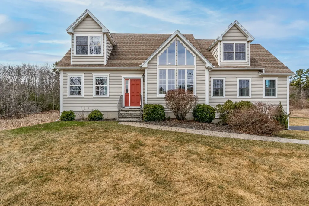138 Longwoods Road Falmouth ME 04105