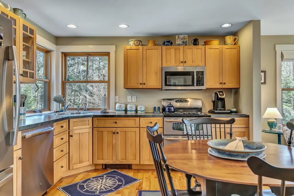 398 Sebasco Road Phippsburg ME 04562