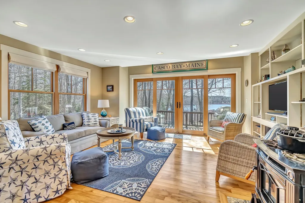 398 Sebasco Road Phippsburg ME 04562