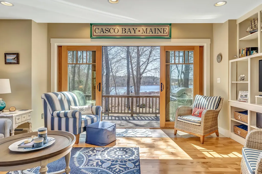 398 Sebasco Road Phippsburg ME 04562