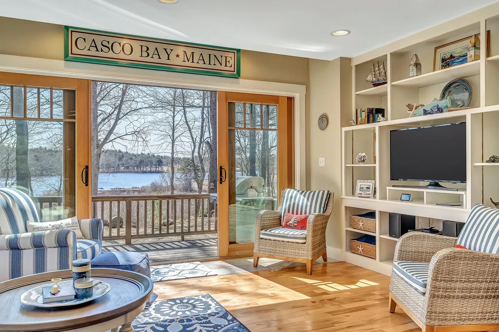 398 Sebasco Road Phippsburg ME 04562