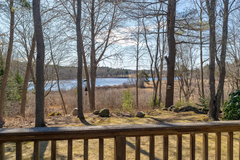 398 Sebasco Road Phippsburg ME 04562