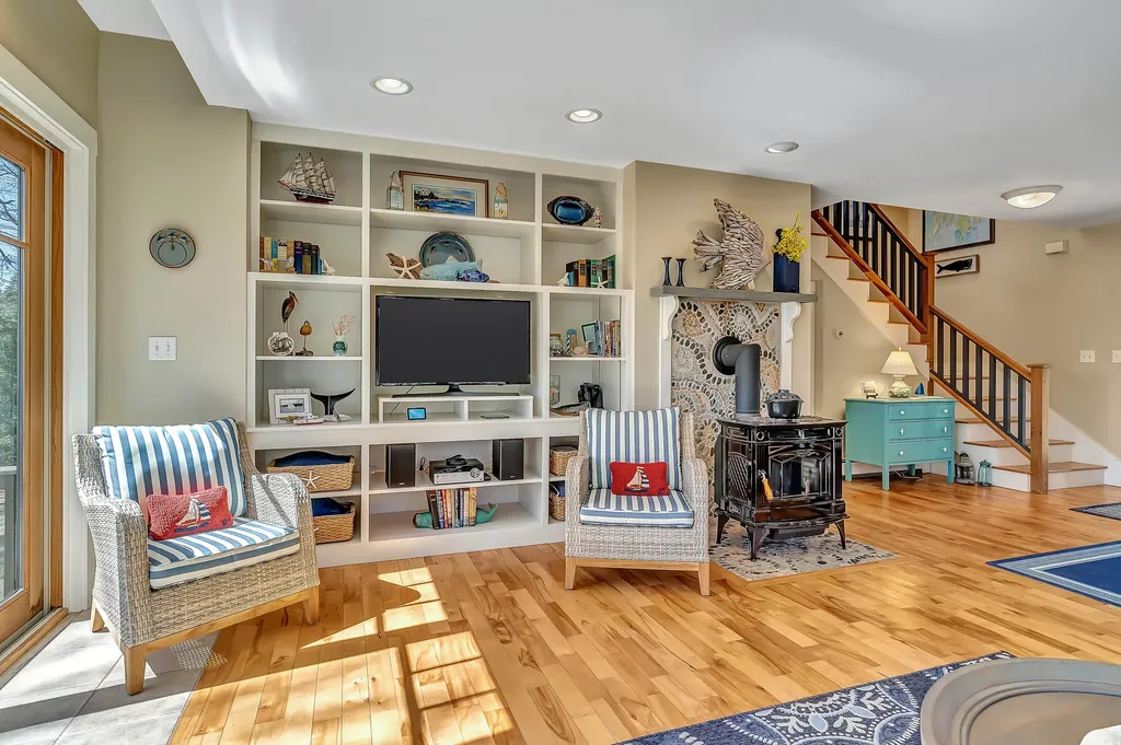 398 Sebasco Road Phippsburg ME 04562