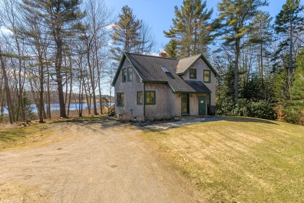 398 Sebasco Road Phippsburg ME 04562