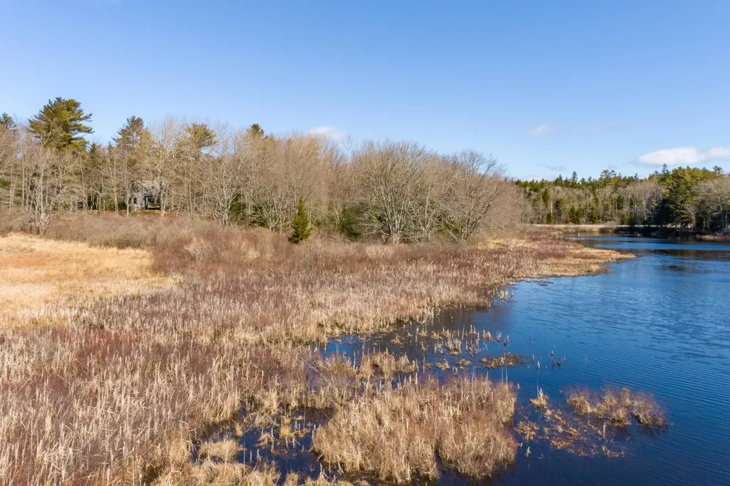 398 Sebasco Road Phippsburg ME 04562