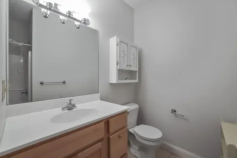 42 Farragut Way Kennebunk ME 04043