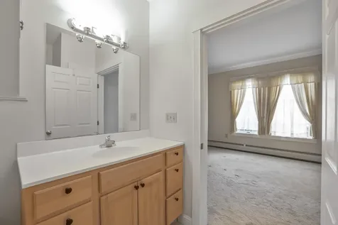 42 Farragut Way Kennebunk ME 04043