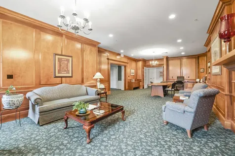 42 Farragut Way Kennebunk ME 04043