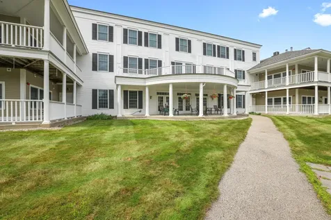 42 Farragut Way Kennebunk ME 04043