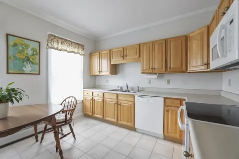 42 Farragut Way Kennebunk ME 04043