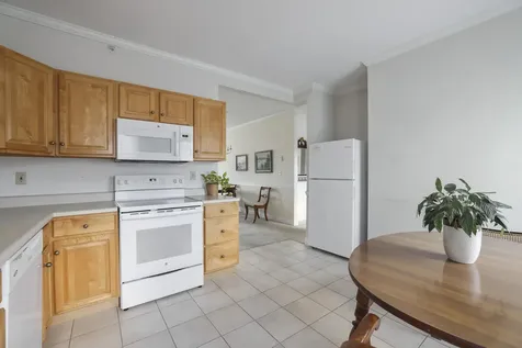 42 Farragut Way Kennebunk ME 04043