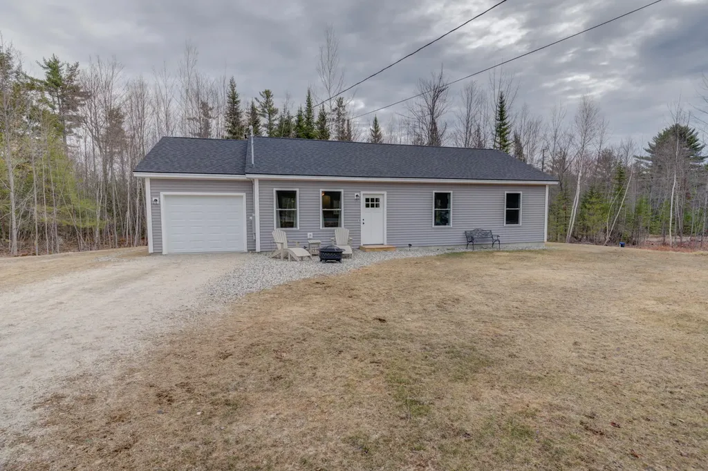 143 Middle Ridge Road Bridgton ME 04009