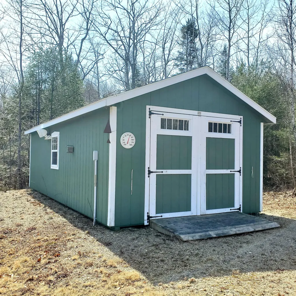 44 Beaver Pond Road Swanville ME 04915