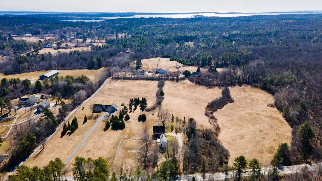 58 Harris Road Cumberland ME 04021