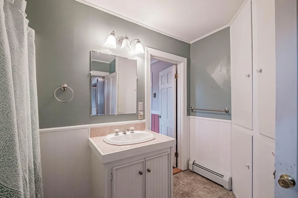 58 Harris Road Cumberland ME 04021