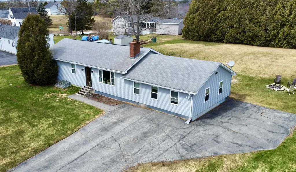 8 Turcotte Road Sabattus ME 04280