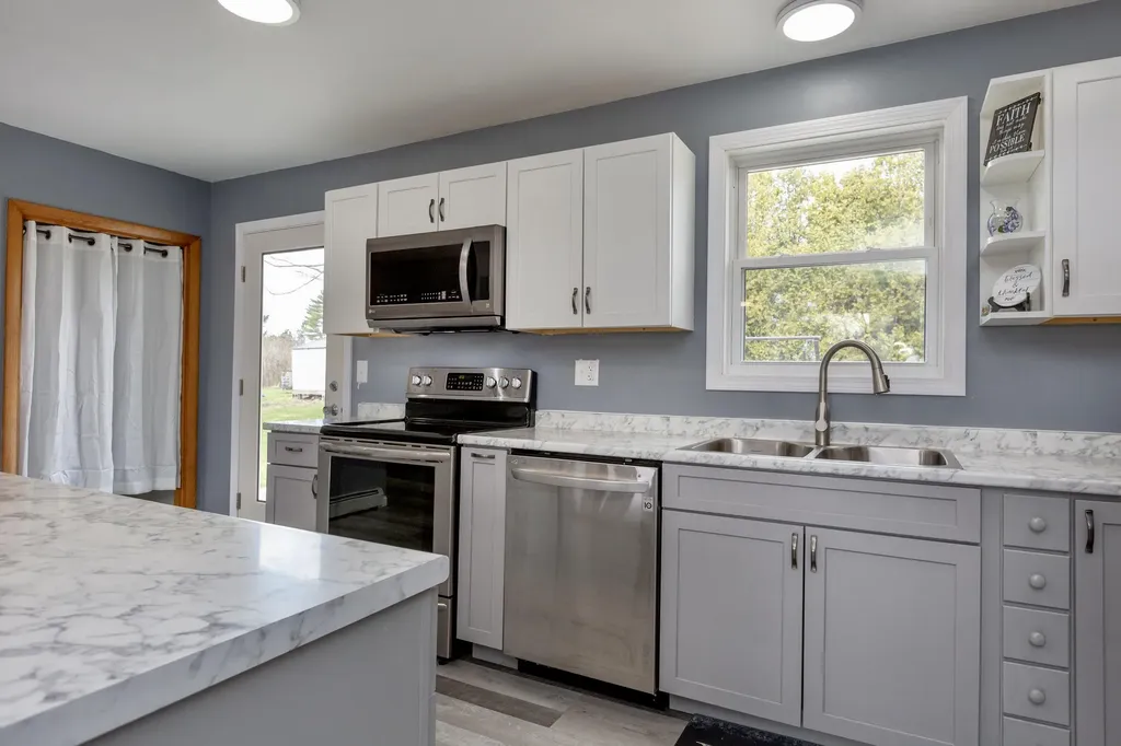 8 Turcotte Road Sabattus ME 04280