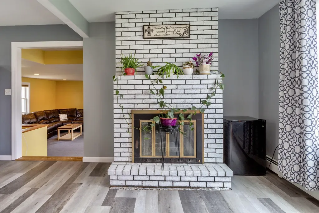 8 Turcotte Road Sabattus ME 04280