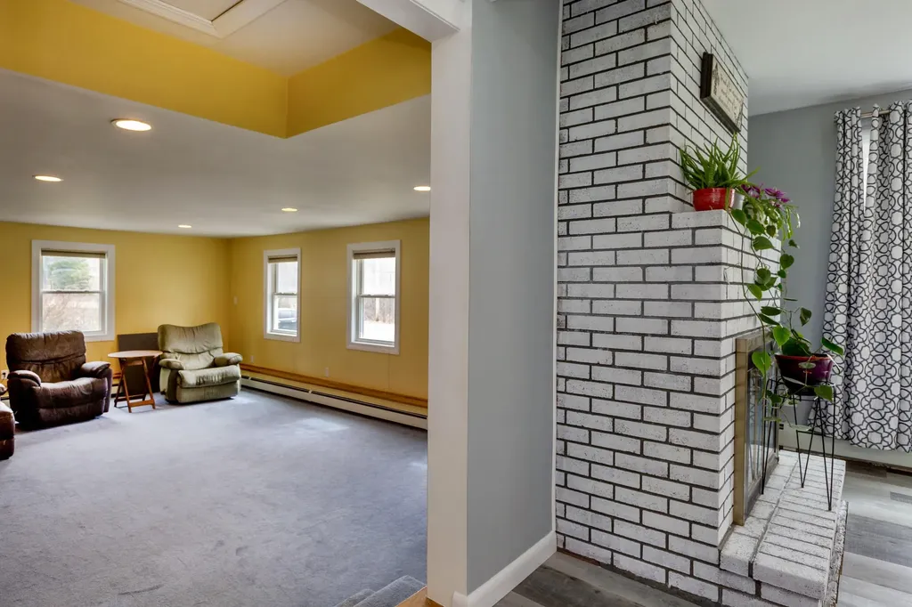 8 Turcotte Road Sabattus ME 04280