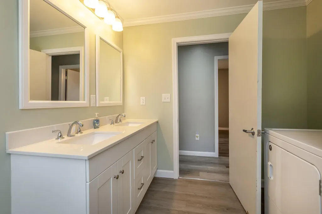 8 Turcotte Road Sabattus ME 04280