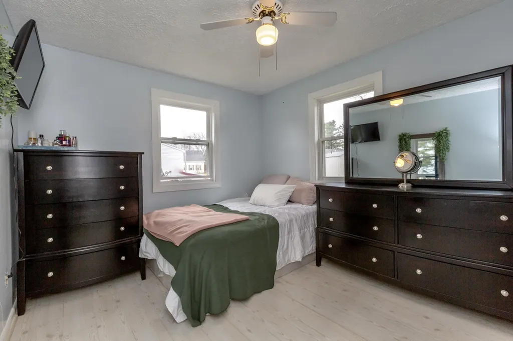 8 Turcotte Road Sabattus ME 04280