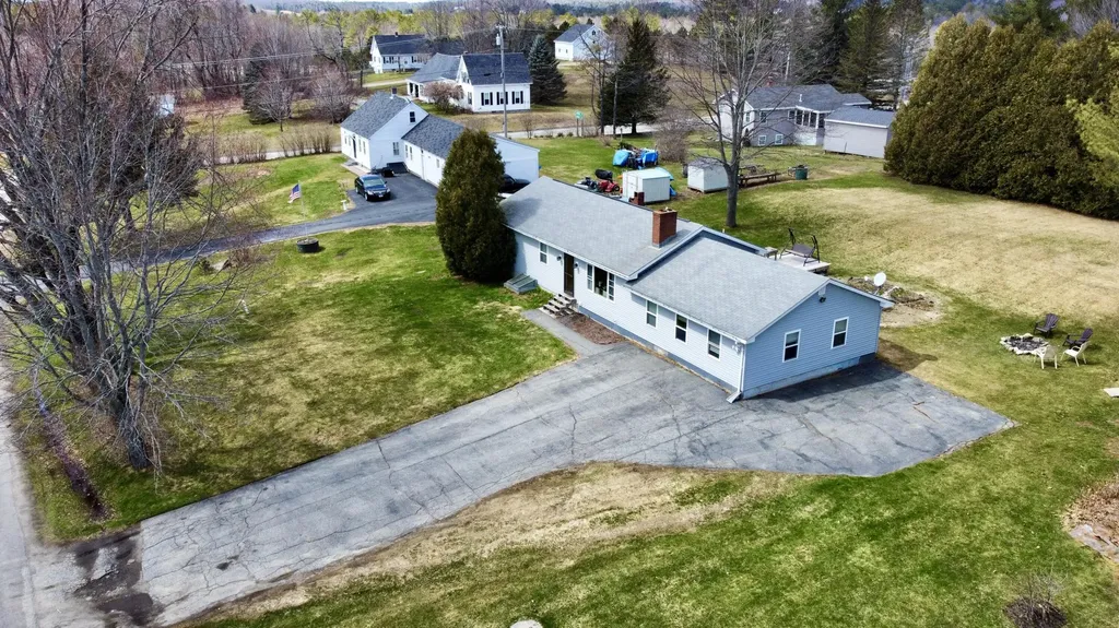 8 Turcotte Road Sabattus ME 04280