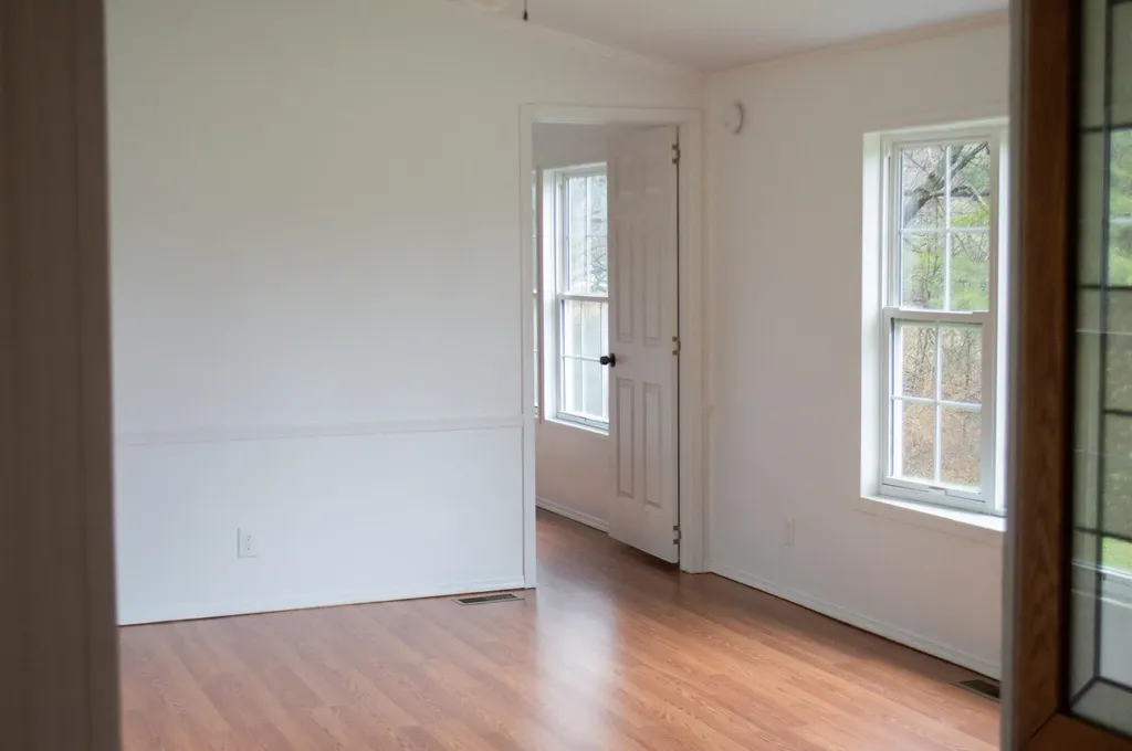 82 Boston Road Winterport ME 04496