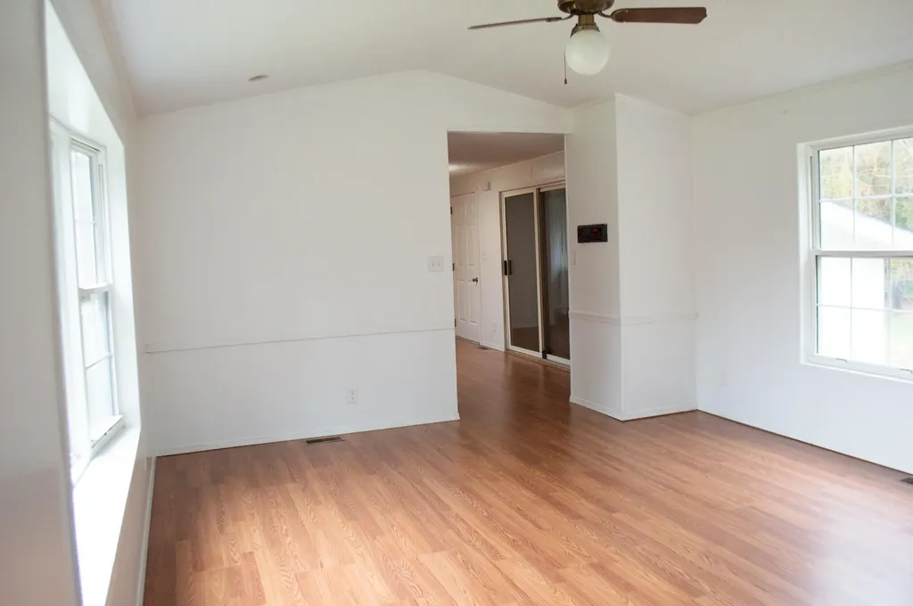 82 Boston Road Winterport ME 04496