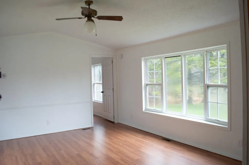 82 Boston Road Winterport ME 04496