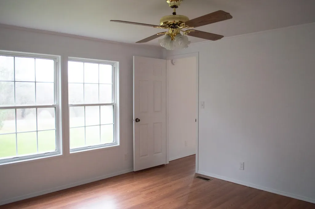 82 Boston Road Winterport ME 04496