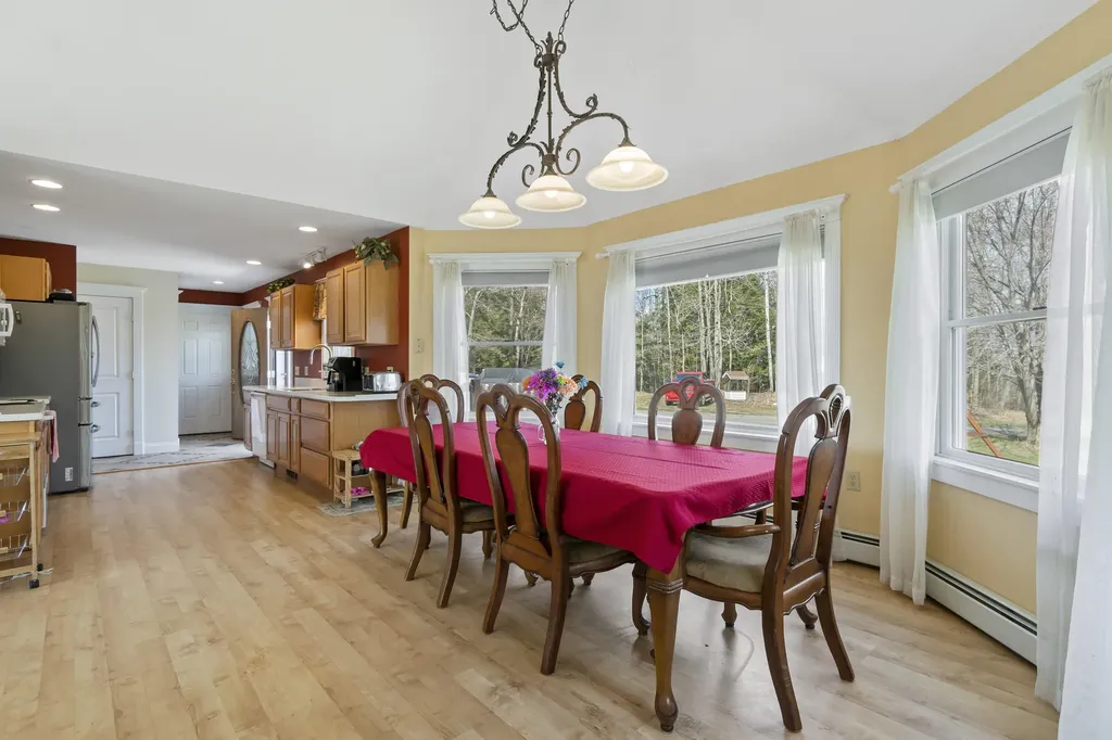 124 Ridge Road Wales ME 04280
