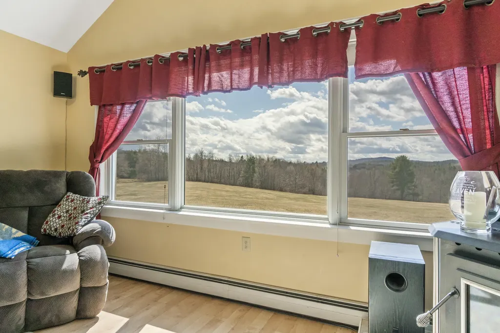 124 Ridge Road Wales ME 04280