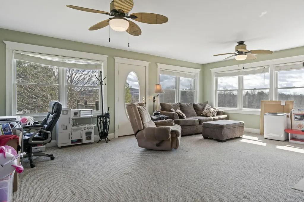 124 Ridge Road Wales ME 04280