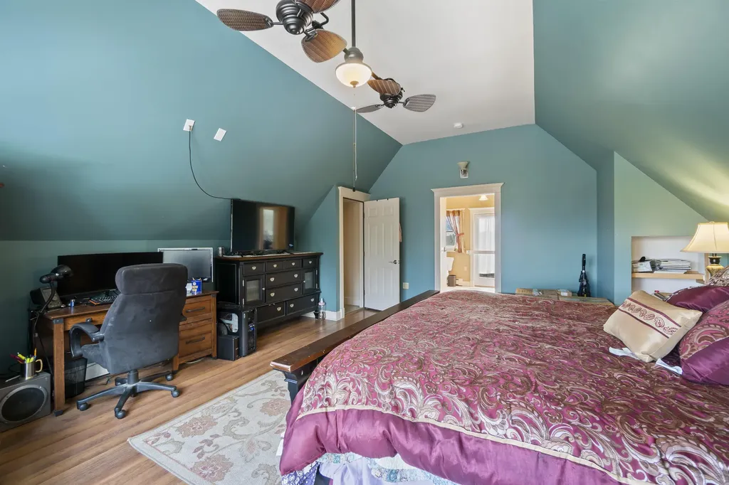 124 Ridge Road Wales ME 04280