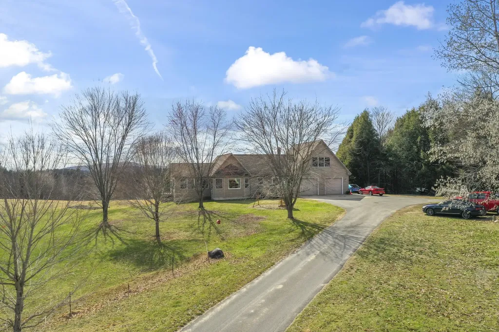 124 Ridge Road Wales ME 04280