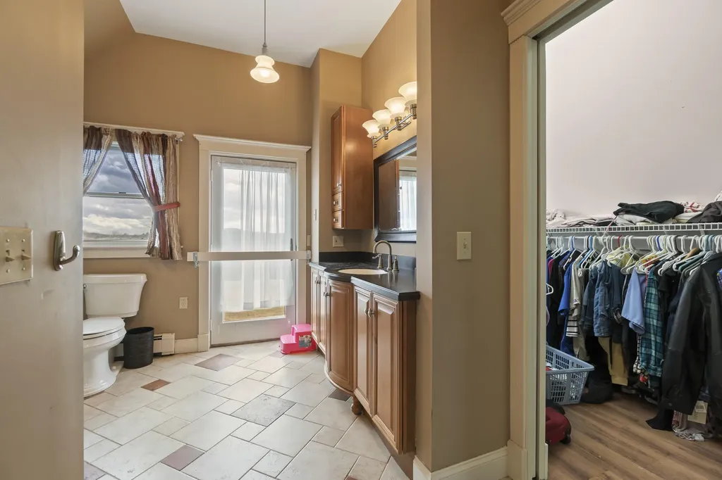 124 Ridge Road Wales ME 04280