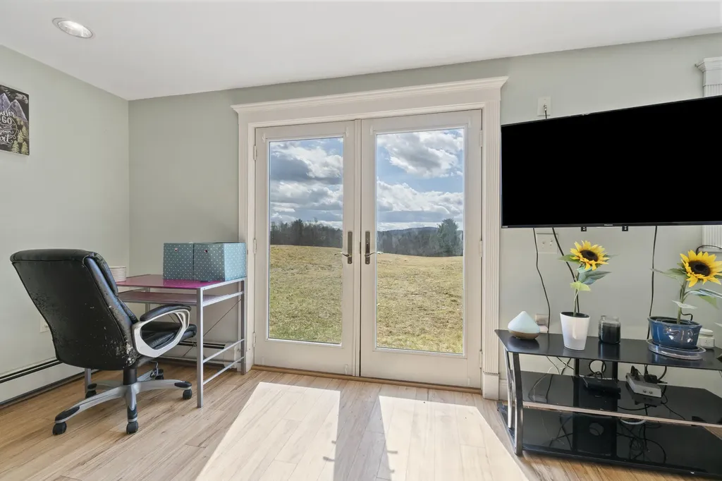 124 Ridge Road Wales ME 04280