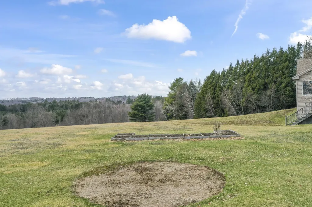 124 Ridge Road Wales ME 04280