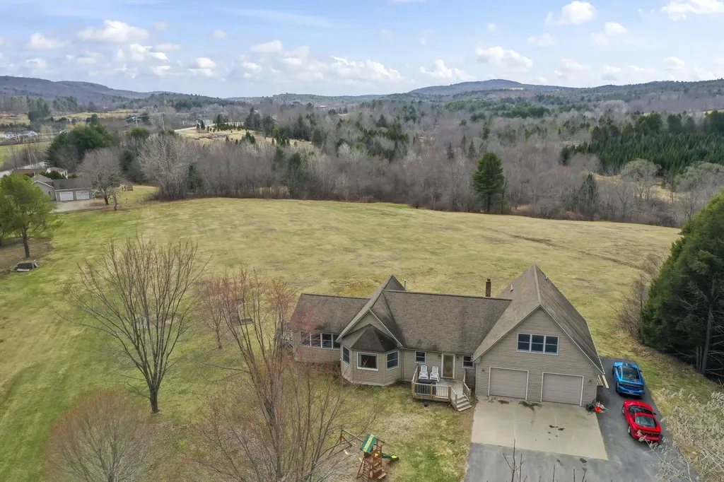 124 Ridge Road Wales ME 04280