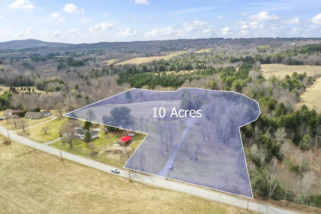 124 Ridge Road Wales ME 04280