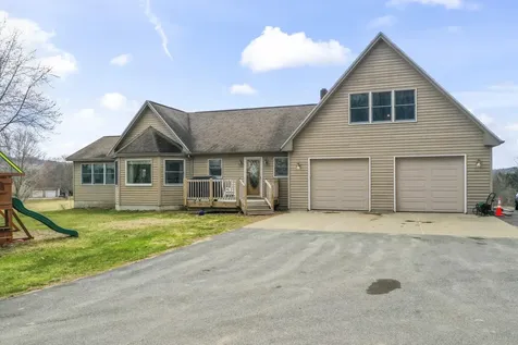124 Ridge Road Wales ME 04280