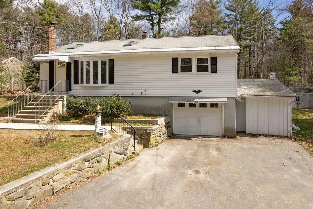 221 Haley Road Kittery ME 03904