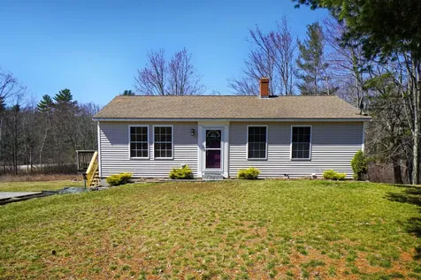 808 River Road Windham ME 04062