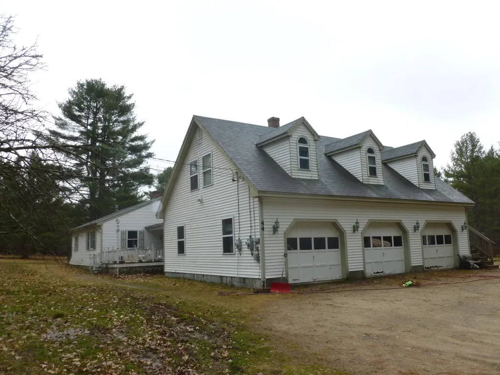 44 Webster Road Buxton ME 04093