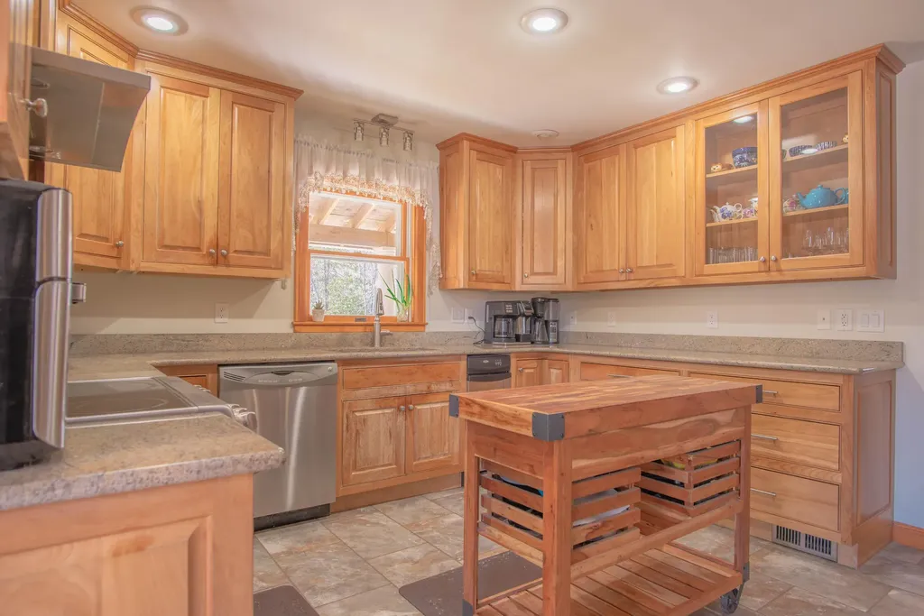 182 Bullen Street Milford ME 04461