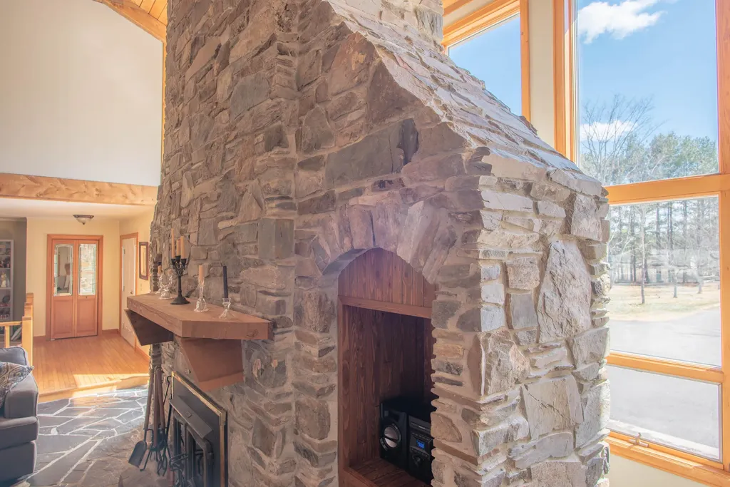 182 Bullen Street Milford ME 04461