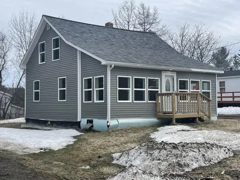 28 Delmont Street Presque Isle ME 04769